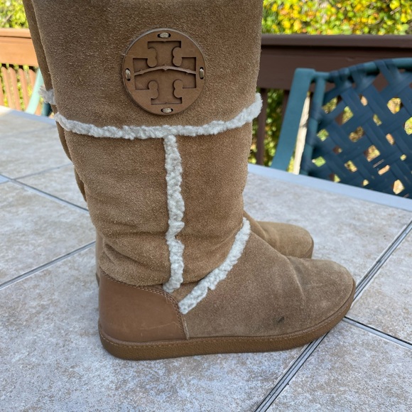 Tory Burch Amelie Shearling suede snow boots - Picture 5 of 12